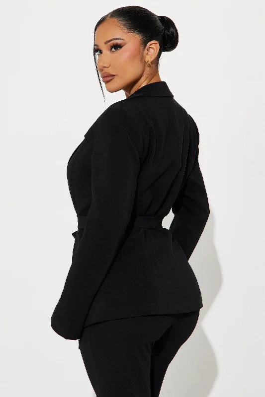 about-her-business-blazer-black