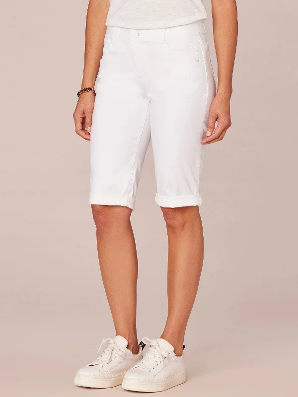 absolution-white-stretch-denim-bermuda-short-b810zsow