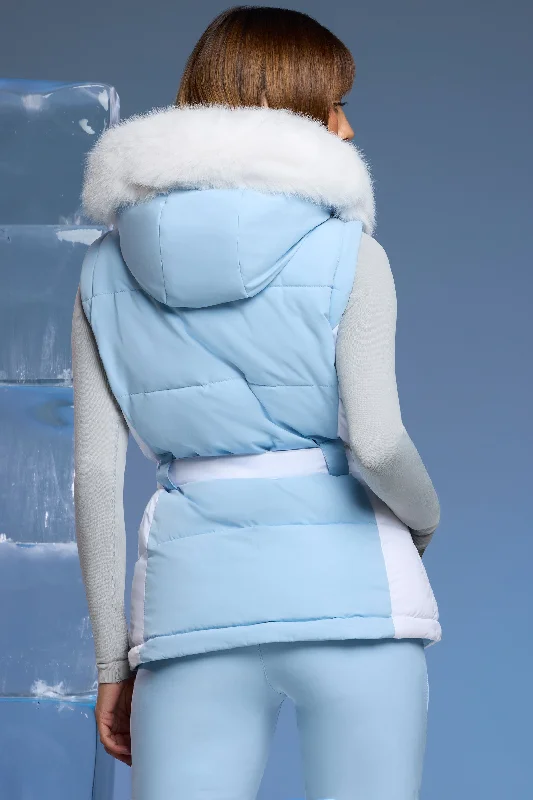 alpine-ski-jacket-baby-blue