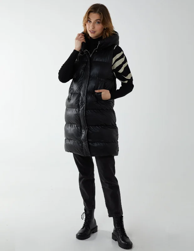 black-hodded-puffer-gilet