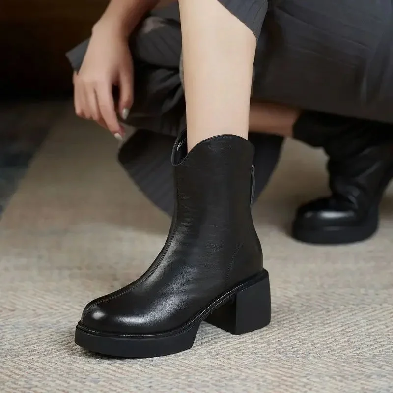 bota-feminina-de-inverno-em-couro-legitimo-stella