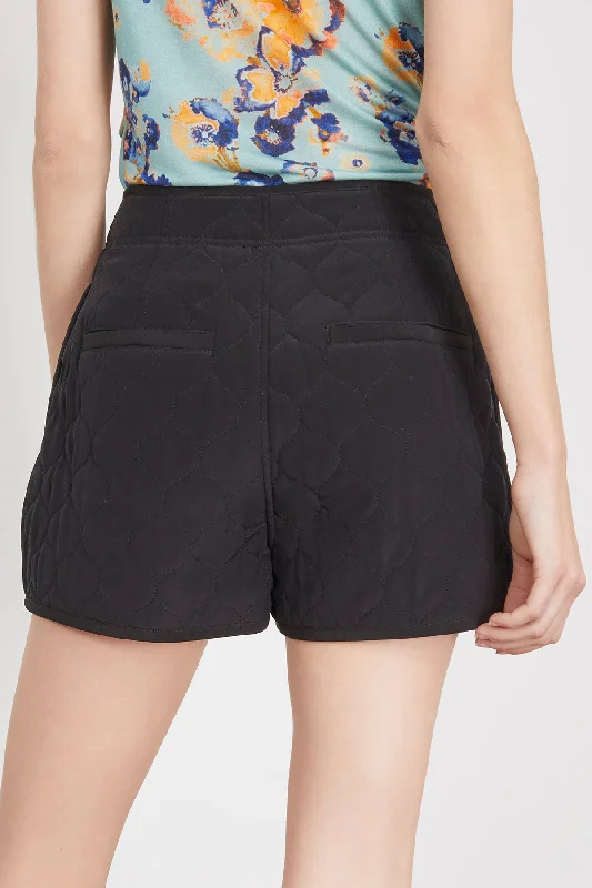 cade-short-in-noir