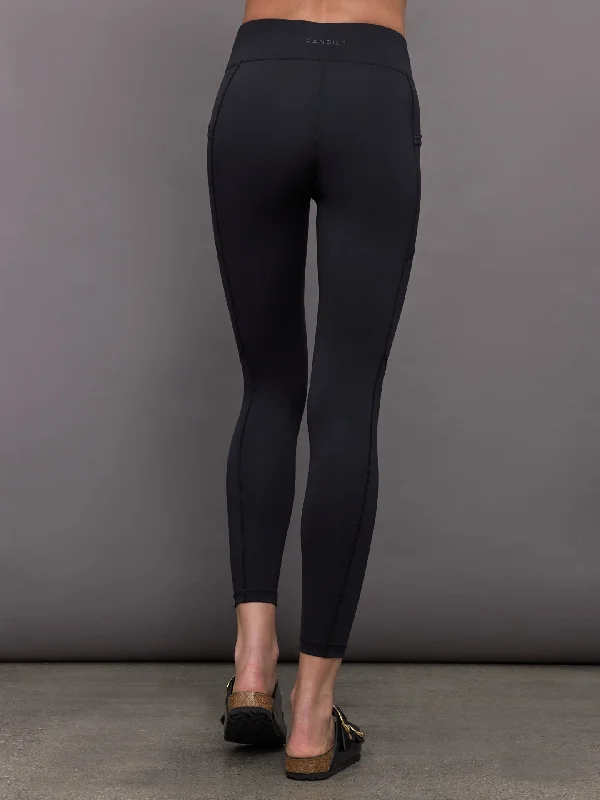 center-stage-pocket-legging