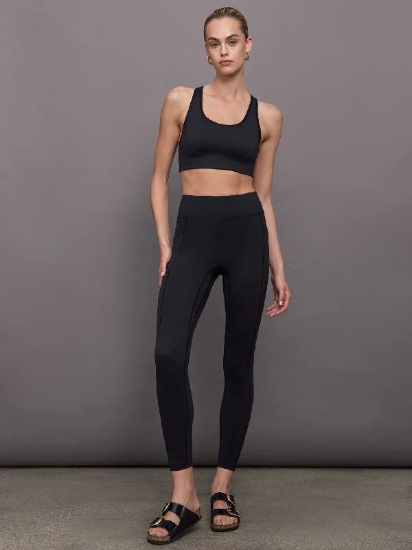 center-stage-pocket-legging