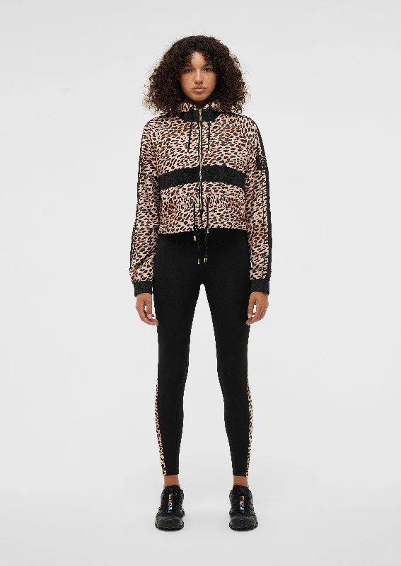 cropped-man-down-jacket-in-cheetah-print