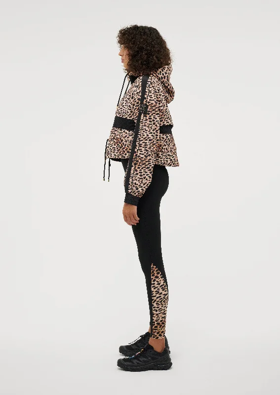 cropped-man-down-jacket-in-cheetah-print