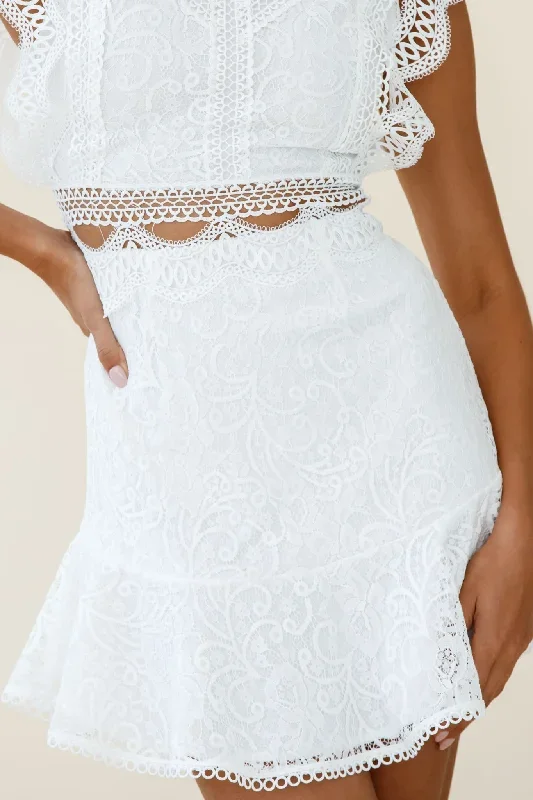 elisha-crochet-detail-lace-overlay-dress-white