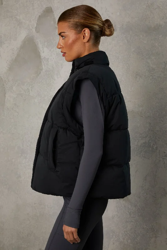 essential-cropped-puffer-with-removable-sleeves-black