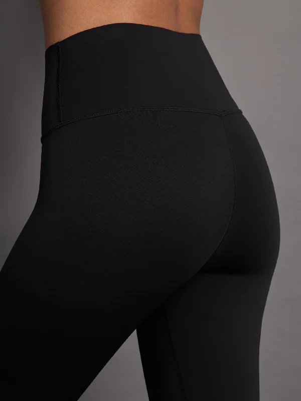 high-rise-full-length-legging-in-diamond-compression-black