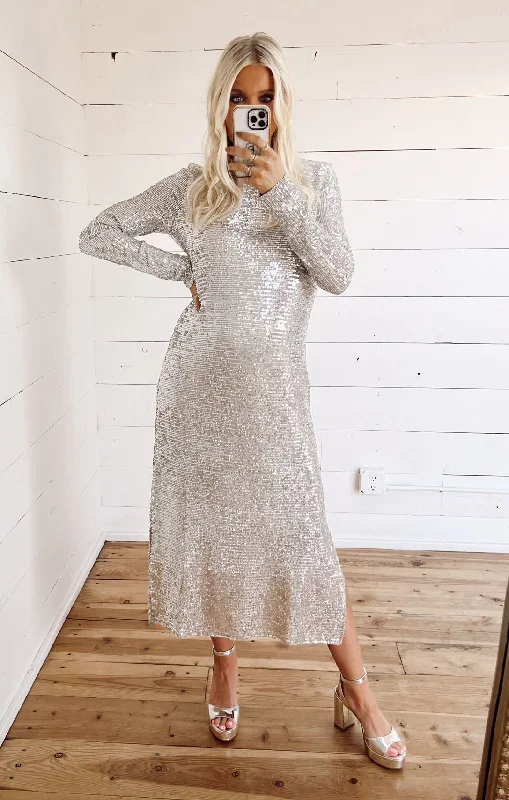 maddison-dress-platinum-sequins