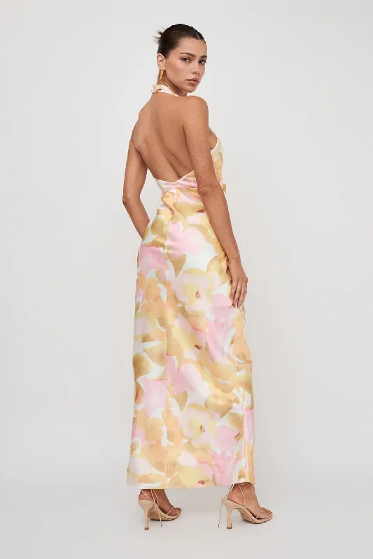 of-your-dreams-plunging-halter-dress-floral-pink