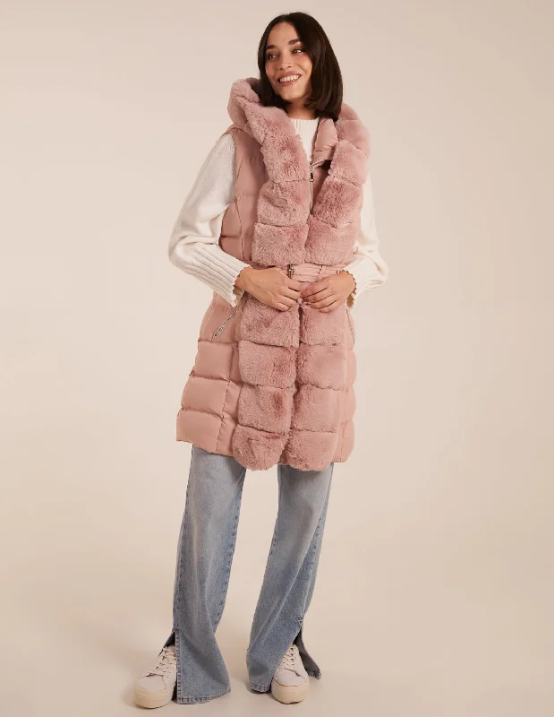 pink-faux-fur-detail-gilet