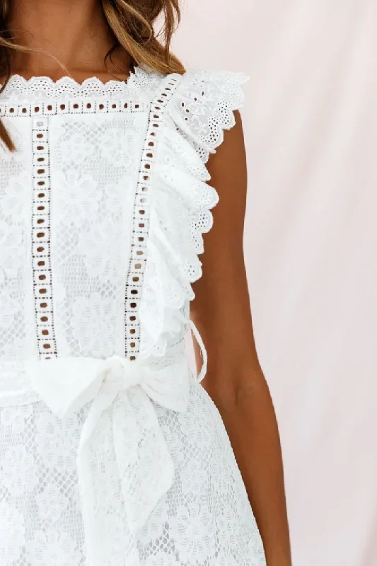 prairie-crochet-frill-dress-white