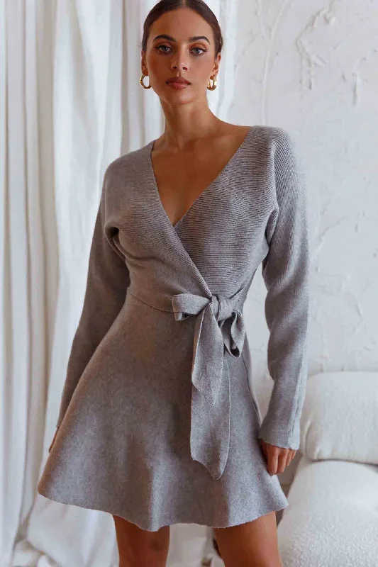 shooting-star-long-sleeve-side-tie-knit-dress-grey