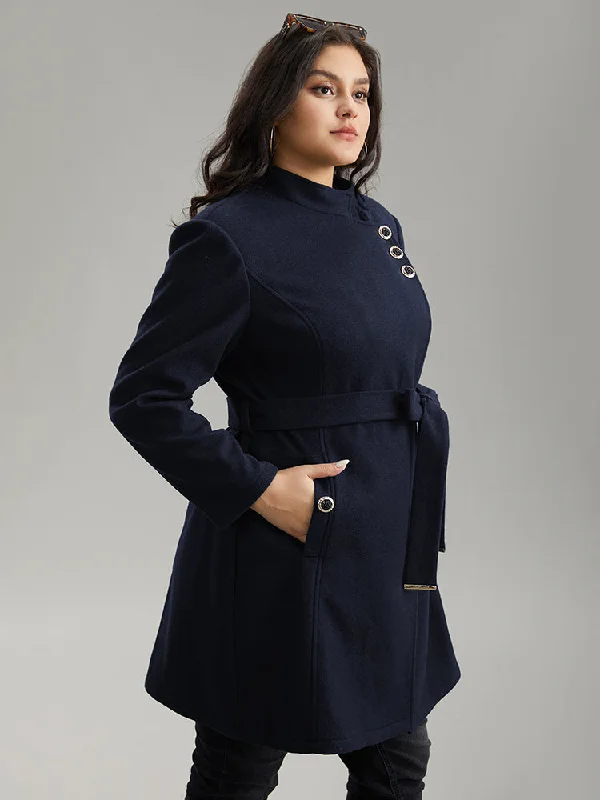 solid-metai-detail-belted-pocket-coat