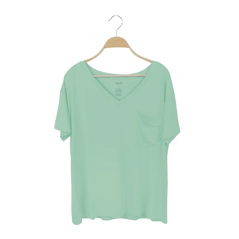 women-s-relaxed-fit-v-neck-in-wasabi