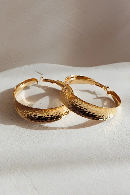 youth-hoop-earrings-gold